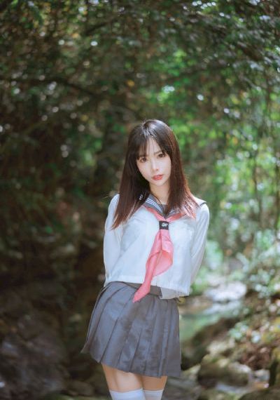 动漫18禁很黄很黄的视频_DVD高清视频观看