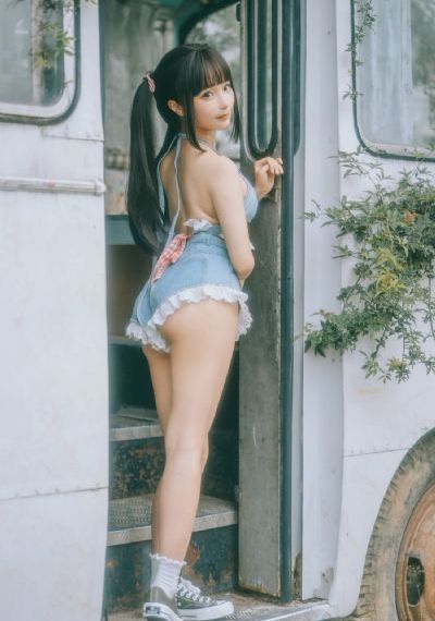 成人网欧美在线视频_BD国语高清免费观看